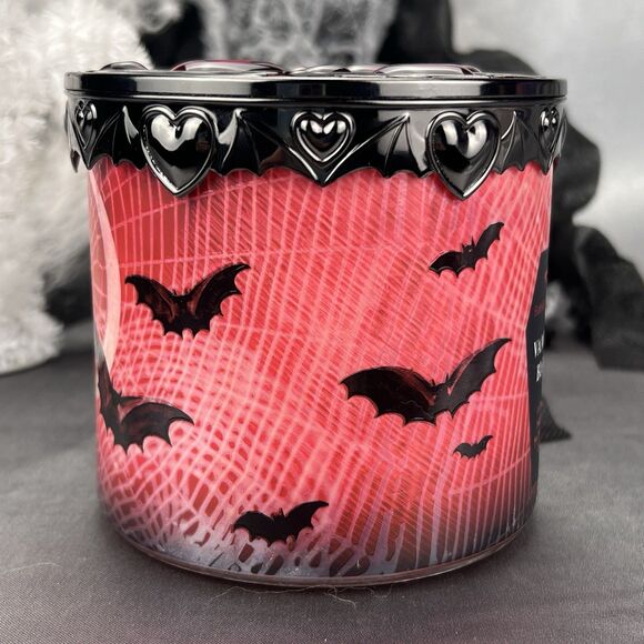 Bath & Body Works Halloween 2025 Vampire Blood 3-Wick Candle LIMITED EDITION Red - Picture 6 of 12